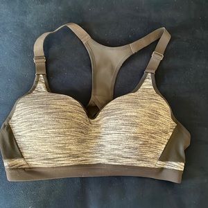 Incredible by Victoria’s Secret Sports bra